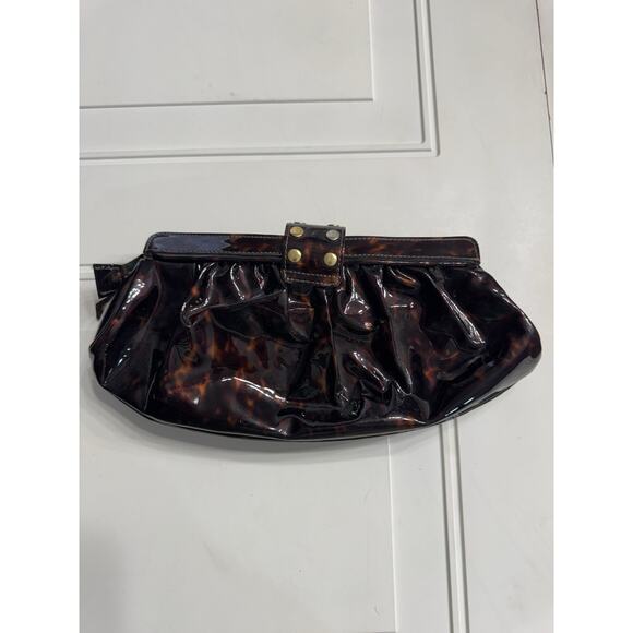 BE & D Patent Tortoise She’ll Leather Fold Over Clutch Handbag Gold Buckle - Picture 5 of 6